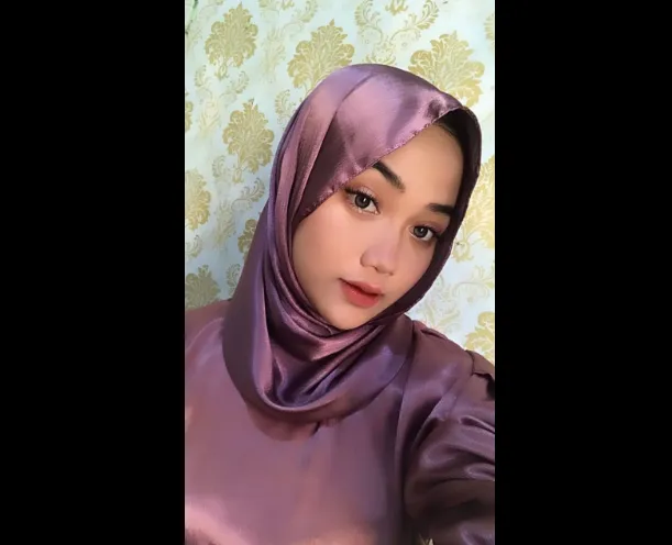 Gokil! Abg Viral Hijab Ungu Mempesona Emut Eskrim Awet yang Bikin Kecanduan Setiap Hari Top Trending New Indonesia 2026 Damn One For All Indonesia