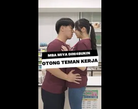 Lagi Viral Abg Viral Pegawai Apotek Baru di Ospek Manager Sambil Wiwik di Depan Customer Miu Shiromine Jepang Viral Indonesia 2026