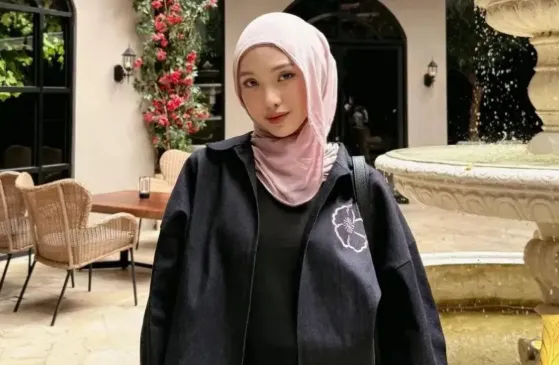 Film Abg Julia yang Sempat Viral Top 1 dengan Majikan Manager dan Ceo Batu Bara Indonesia Viral 2026